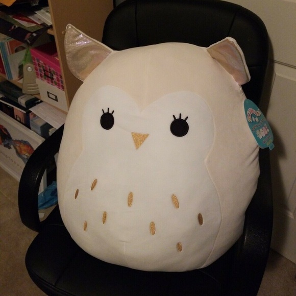 vee owl squishmallow